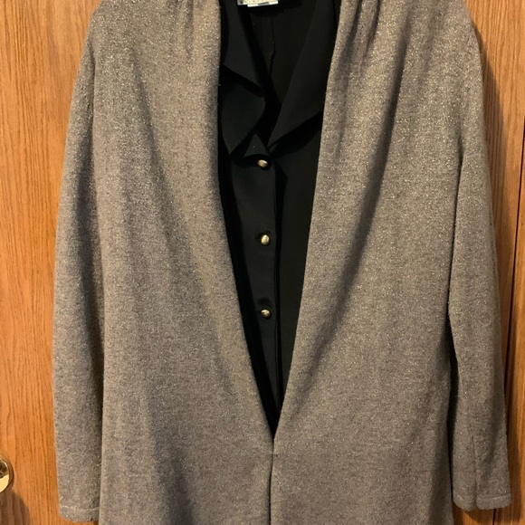 Cardigan - Picture 6 of 10